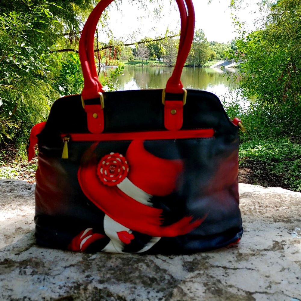 MVG Woman in Red Handbag